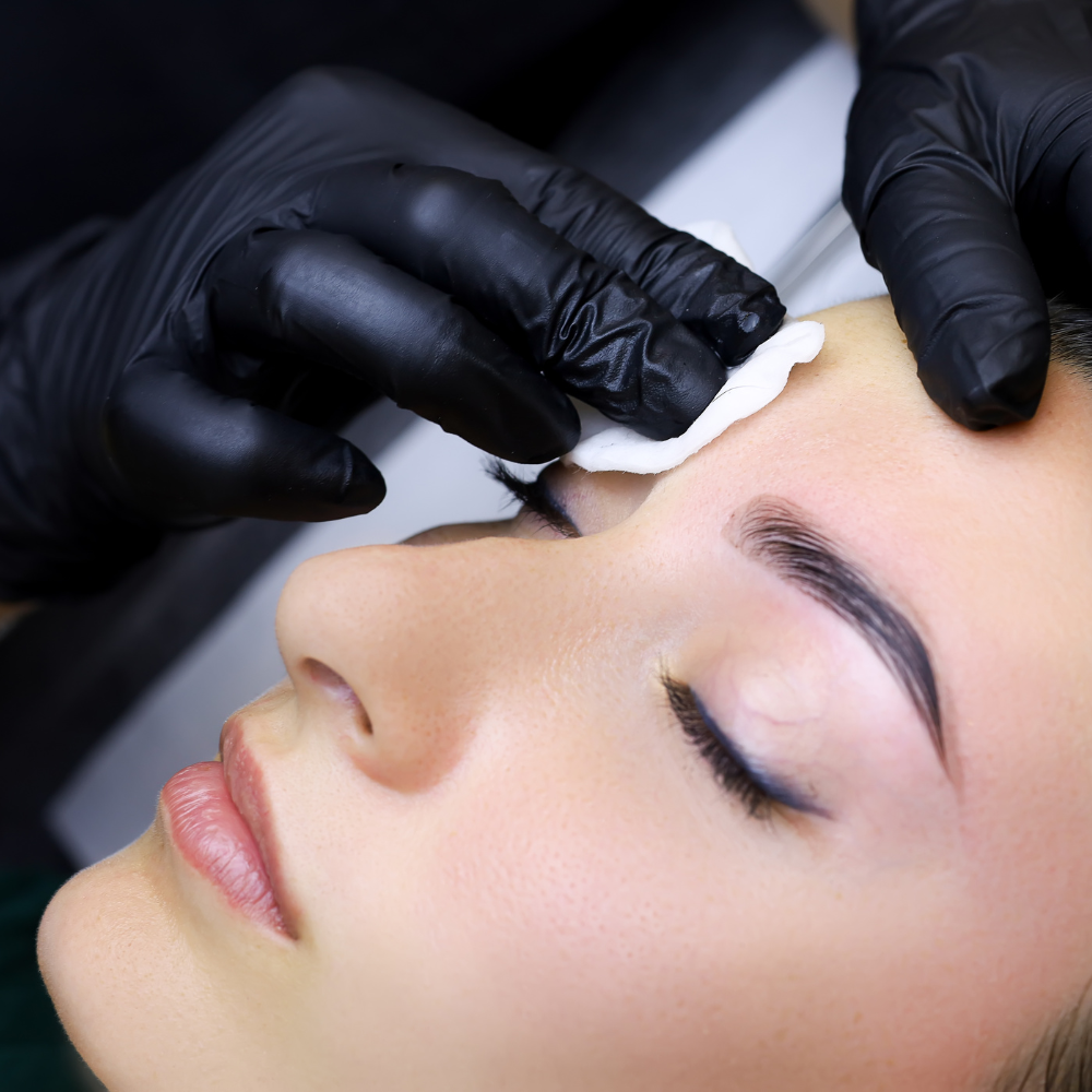 Curso presencial de Cejas en Miami | Brow Lamination, Henna y Perfilado con Hilo